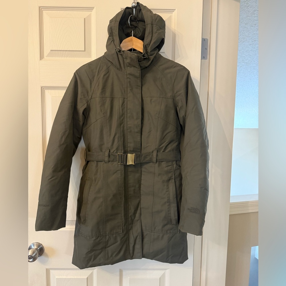 The North Face Women's Ski Jacket - Olive Green